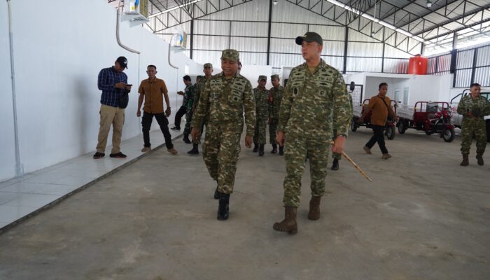 Tinjau KDKMP Bulakrejo Madiun, Pangdam V/Brawijaya Dorong Penguatan Ekonomi Desa dan Soliditas Teritorial