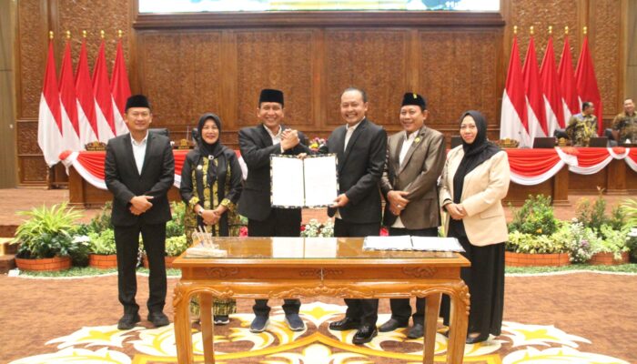 Sahkan KUA-PPAS APBD 2027, DPRD dan Pemkab Bojonegoro Sepakat Perkuat Kapasitas Fiskal dan Tata Kelola Anggaran