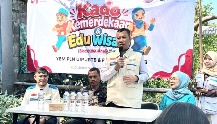 Sambut Hari Pelanggan Nasional, YBM PLN UIP JBTB dan PIKK Gelar Kado Kemerdekaan Bersama Anak Yatim