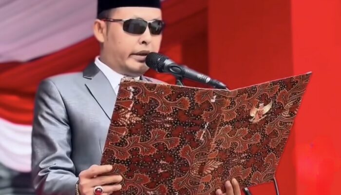 Pimpin Pembacaan Proklamasi Kemerdekaan, Ketua DPRD Abdulloh Umar Gelorakan Semangat Persatuan
