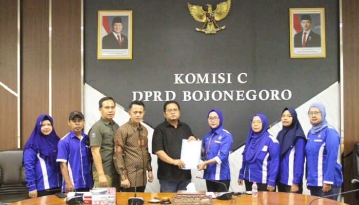Audiensi dengan DPRD Bojonegoro, Serikat Pekerja RTMM-SPSI Soroti Batas Usia Pensiun hingga RUU Ketenagakerjaan