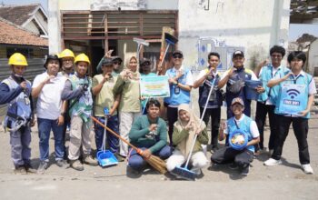 PLN Icon Plus Jatim Dorong Kampung Nelayan Kalibuntu Go Digital, Perkuat Konektivitas dan Kepedulian Pesisir