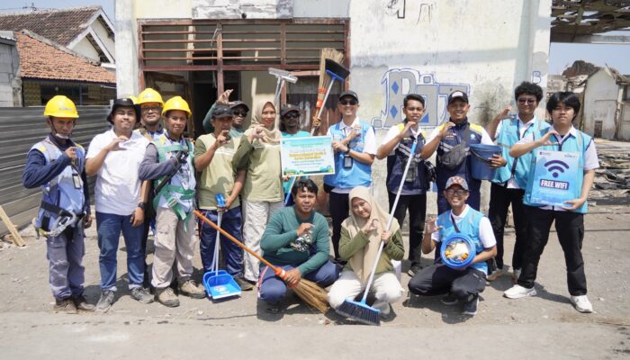 PLN Icon Plus Jatim Dorong Kampung Nelayan Kalibuntu Go Digital, Perkuat Konektivitas dan Kepedulian Pesisir