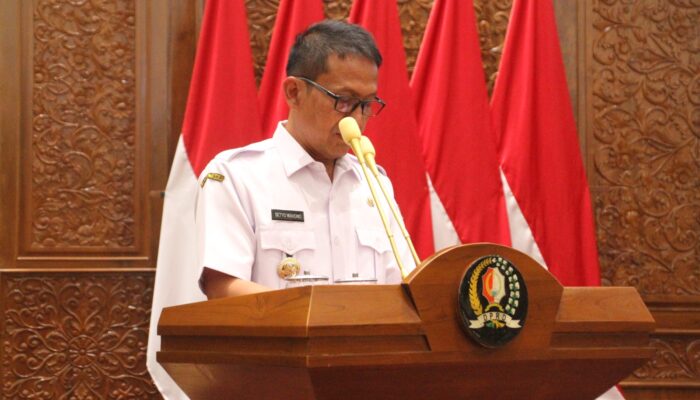 Bupati Setyo Wahono Sampaikan Nota Penjelasan 5 Raperda dalam Paripurna DPRD Bojonegoro