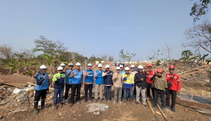 Perkuat Keandalan Kelistrikan Gresik dan Sekitarnya, General Manager PLN UIP JBTB Lakukan Site Visit Pantau Progres SUTT 150 kV Bungah – Paciran