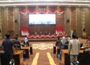 Paripurna DPRD Bojonegoro Jawaban Eksekutif atas PU 5 Raperda, Bupati Tegaskan Komitmen Sinergi Yang Berdampak Nyata