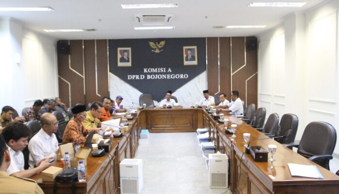 Soal Sengketa Sempadan PTSL Jetak, Komisi A DPRD Bojonegoro Panggil BBWS Tinjau Lokasi