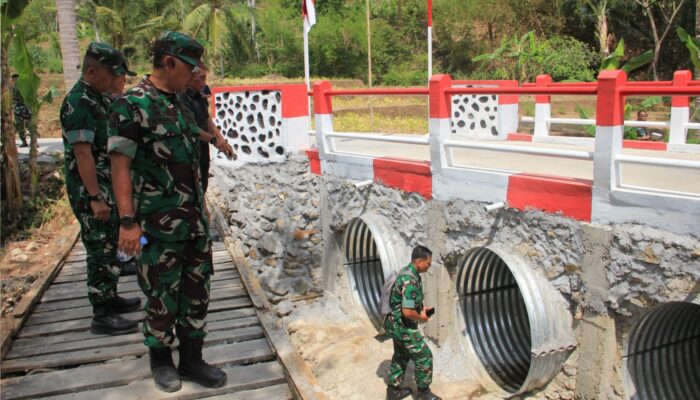 Tim Wasev Itdam V/Brawijaya Pastikan Kelayakan Jembatan Perintis Garuda dan Aramco di Trenggalek