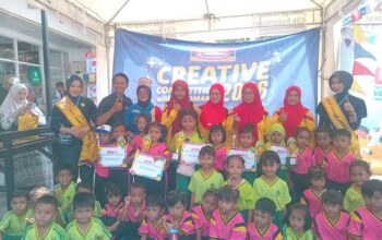 TK PGRI Lomaer 1 Bangkalan Gelar Outing Class di Indomaret, Asah Kreativitas dan Keberanian