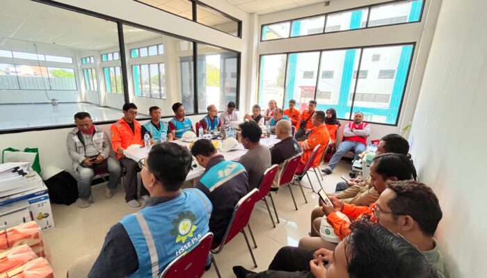 Perkuat Keandalan Kelistrikan Sidoarjo dan Surabaya, PLN UIP JBTB Sukses Lakukan Energize GIS 150 kV Waru New dan Saluran Kabel Tegangan Tinggi (SKTT)
