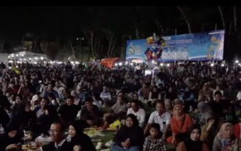 Sandur Jadi Sorotan HJB ke-349 Bojonegoro, Ribuan Warga Nikmati Pesta Rakyat dan Dukung UMKM