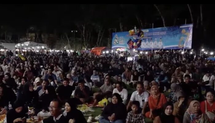 Sandur Jadi Sorotan HJB ke-349 Bojonegoro, Ribuan Warga Nikmati Pesta Rakyat dan Dukung UMKM