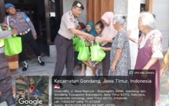 Polsek Gondang Salurkan Bantuan Sembako untuk 10 Janda di Desa Betek Bojonegoro
